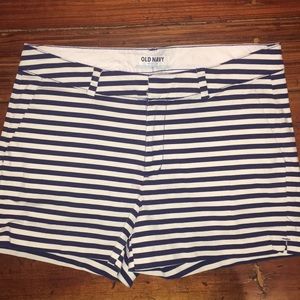 Old navy size 8 striped shorts